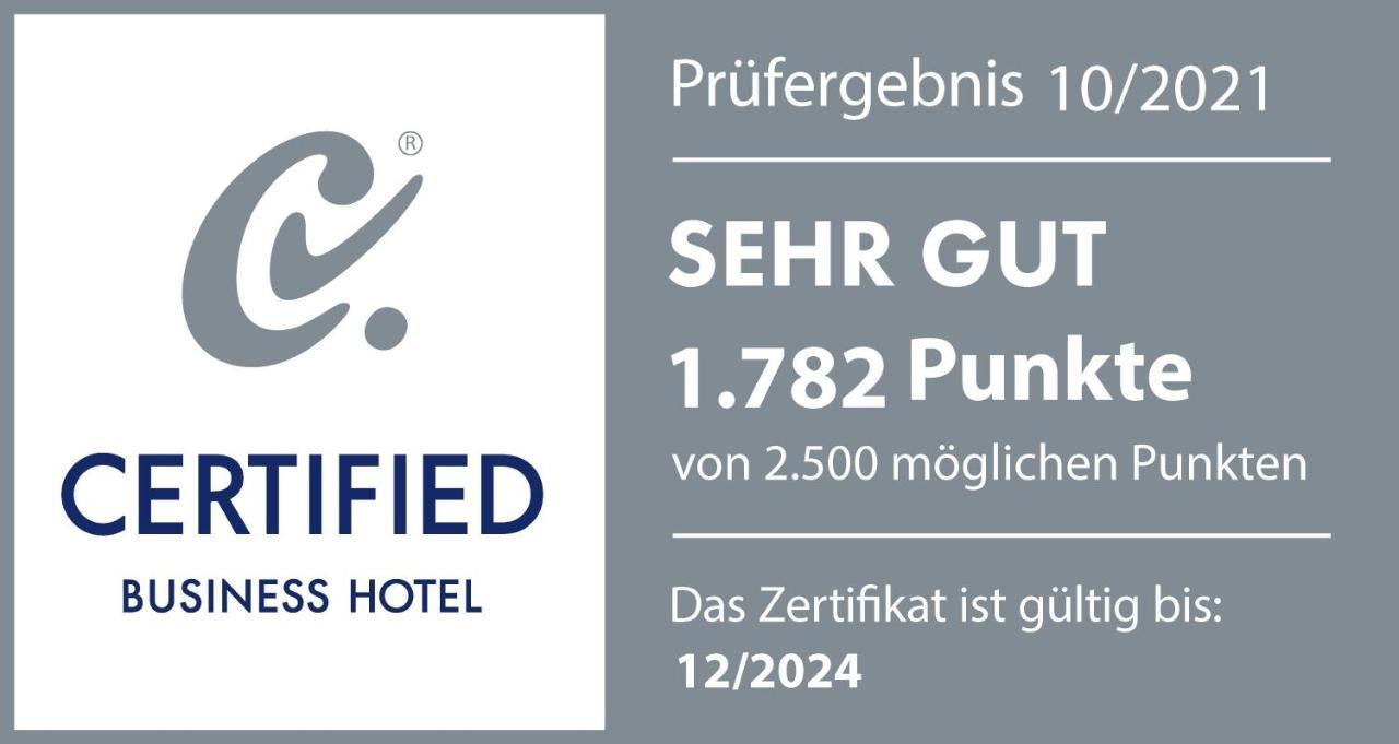Der Linslerhof - Hotel, Restaurant, Events & Natur Überherrn Buitenkant foto