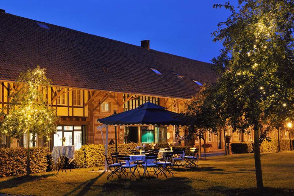 Der Linslerhof - Hotel, Restaurant, Events & Natur Überherrn Buitenkant foto