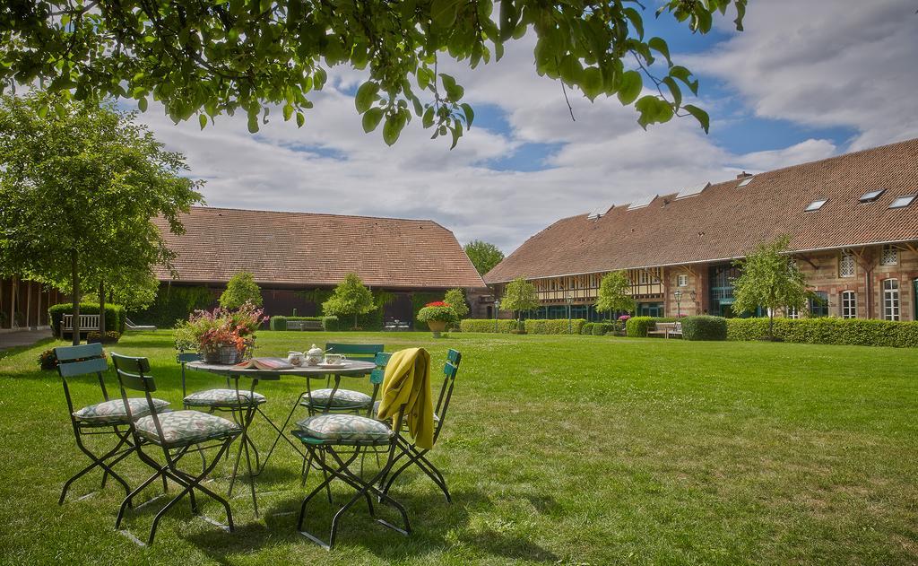 Der Linslerhof - Hotel, Restaurant, Events & Natur Überherrn Buitenkant foto