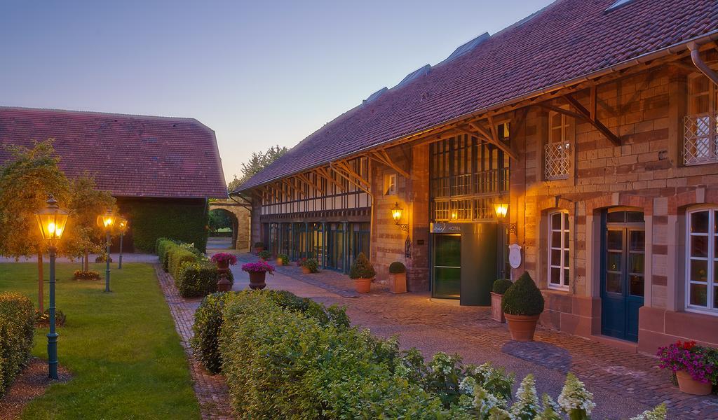 Der Linslerhof - Hotel, Restaurant, Events & Natur Überherrn Buitenkant foto